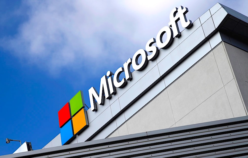 Microsoft Hits $4 Trillion Market Cap as AI & Cloud Investments Pay Off