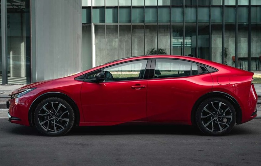 Toyota Recalls 141,000 Prius Models After Rear Door Risk