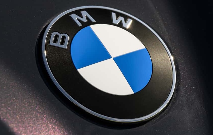 BMW Quietly Updates Its Iconic Logo