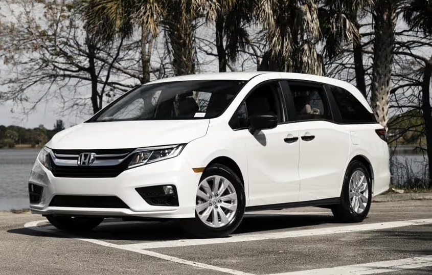 Honda Odyssey Recall Raises Concerns Over Faulty Side Airbags