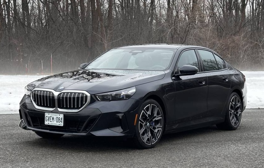 BMW Recalls 29,000 Plug-In Hybrids Over Fire Risk