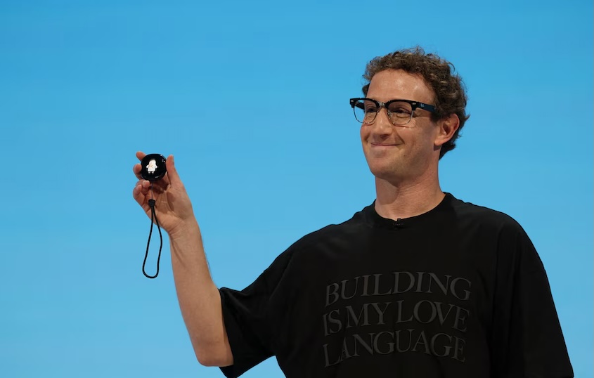 Meta Reveals Their Tamagotchi-Style AI Gadget, Muse Charm